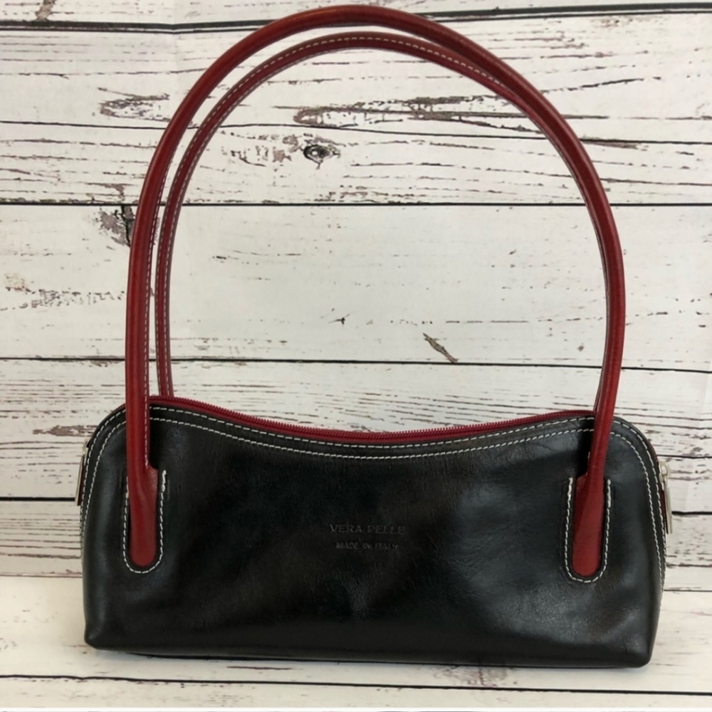 Vera Pelle Italian Genuine Leather purse